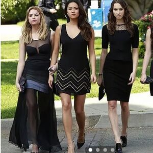 As Seen on Tv Liars Bentsen BCBG  MaxAzaria Alai bandage maxi dress Fairy goth S